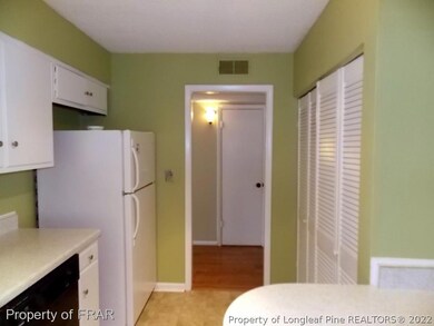 595 Winding Creek Rd unit C, Fayetteville, NC 28305 - photo 7