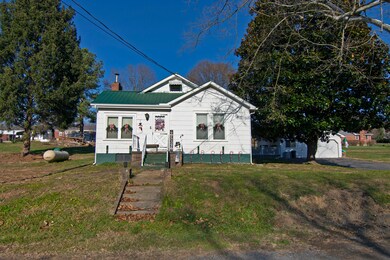 376 Cedar Ave