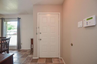 7642 Western Oak Ln, Houston, TX 77040 - photo 4