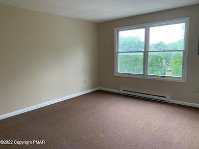 339 Race St unit C5, East Stroudsburg, PA 18301 - photo 3