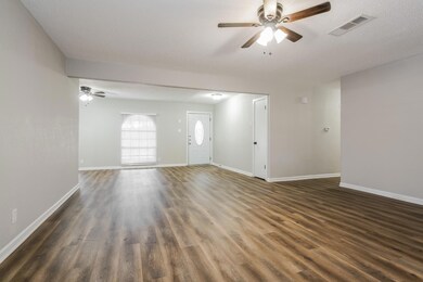 800 W Cheryl Ave, Hurst, TX 76053 - photo 4