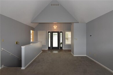 6012 Schooner Ct, Columbus, IN 47203 - photo 4