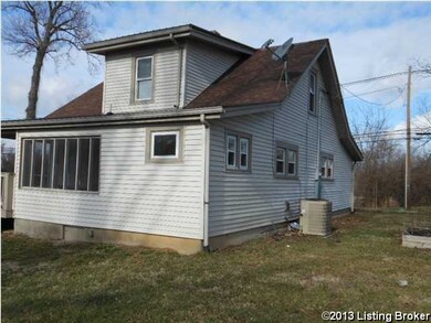 7404 E Manslick Rd, Louisville, KY 40228 - photo 4