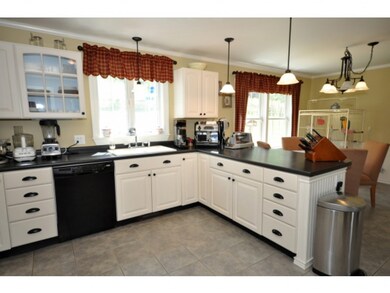 703 Slate Ledge Rd, Littleton, NH 03561 - photo 5