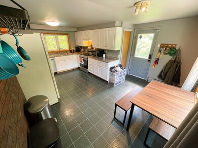 107 Maple Grove St, Barre, VT 05641 - photo 6