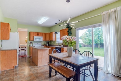 2208 Longspur Dr, West Lafayette, IN 47906 - photo 6