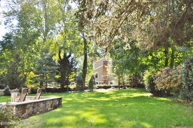 36 Summit Rd, Riverside, CT 06878 - photo 3