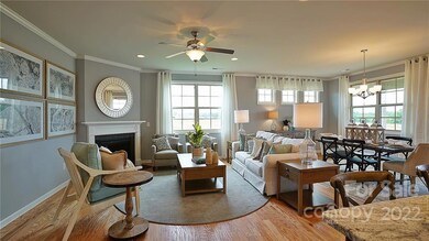 73 Fox Cove Rd, Hendersonville, NC 28792 - photo 3