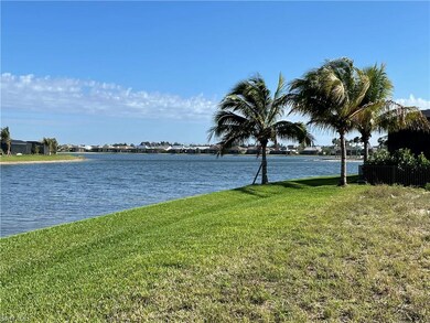 14266 Charthouse Cir, Naples, FL 34114 - photo 2