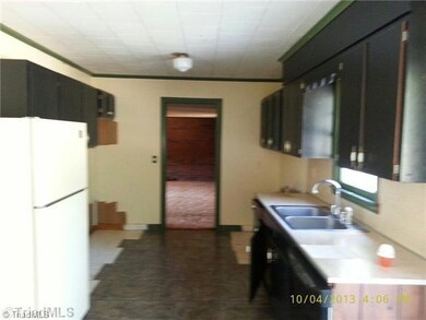 324 Lake Dr, Archdale, NC 27263 - photo 3