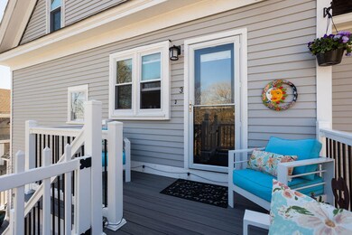 90 Freeman St, Unit 3, York