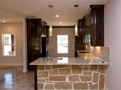 500 Advance Rd, Weatherford, TX 76088 - photo 4