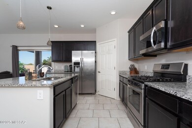 8845 E Abrams Loop, Tucson, AZ 85710 - photo 7