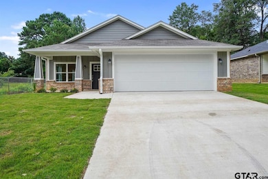 1724 1724 Mosley, Tyler, TX 75701 - photo 2