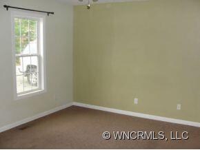 40 Old Parham Rd, Asheville, NC 28806 - photo 3