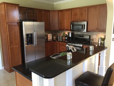 29 Lindenwood Dr, Ballston Lake, NY 12019 - photo 4