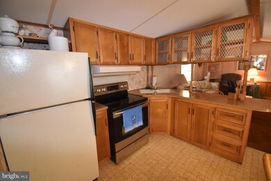 36045 Squirrels Run Cir, Ocean View, DE 19970 - photo 4