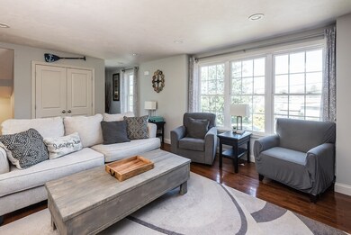 5 Edgemont Ave, Plainville, MA 02762 - photo 3