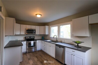 1518 Chestnut St, Everett, WA 98201 - photo 3