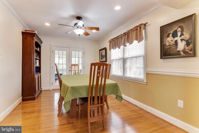 9906 Rand Dr, Burke, VA 22015 - photo 7