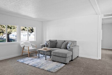 318 E 4th St, Deer Park, WA 99006 - photo 7