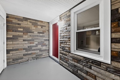 1501 Summit Rd, Cincinnati, OH 45237 - photo 2