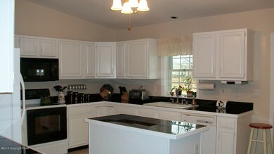 2748 Rising Hill Dr, Saylorsburg, PA 18353 - photo 3