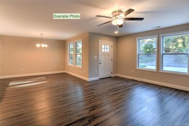 14 Zanes Cove Rd, Asheville, NC 28803 - photo 2