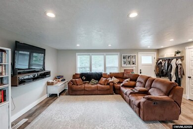 615 7th Ave SW, Albany, OR 97321 - photo 6