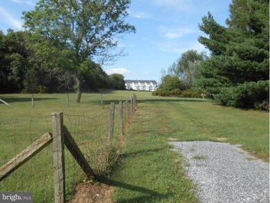 18632 Poffenberger Rd, Hagerstown, MD 21740 - photo 5