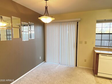 DiningRoom