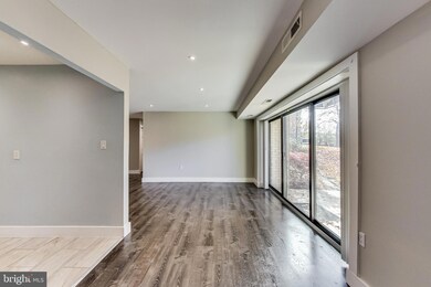 Lafayette Park unit 109, Falls Church, VA 22041 - photo 6
