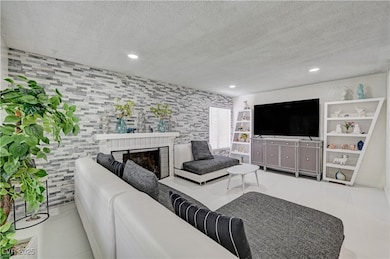 7056 Hillcroft Way, Las Vegas, NV 89147 - photo 4