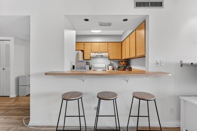 Cypress Bend unit 604, Pompano Beach, FL 33069 - photo 4