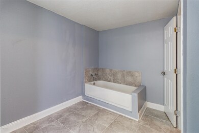 2950 Tinsley Rd, Jacksonville, FL 32218 - photo 7