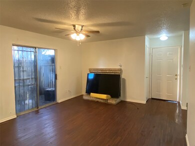 6119 W Mount Houston Rd unit 4, Houston, TX 77088 - photo 6