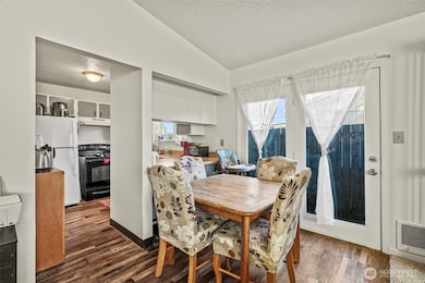 273 29th Ave, Longview, WA 98632 - photo 3