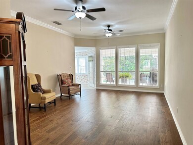 5804 Hollybrook Dr, Tyler, TX 75703 - photo 4