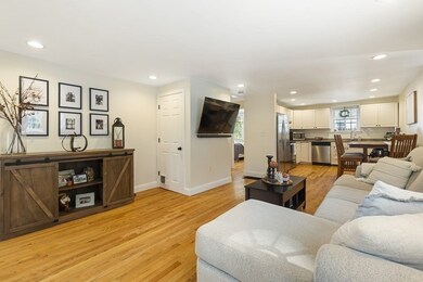 69 Marshall St, Billerica, MA 01821 - photo 4