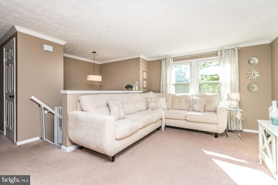 222 Compass Rd, Essex, MD 21221 - photo 2