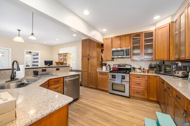 128 West St, Louisa, VA 23093 - photo 5