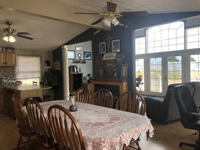 7858 W Buckboard Rd, North Platte, NE 69101 - photo 4