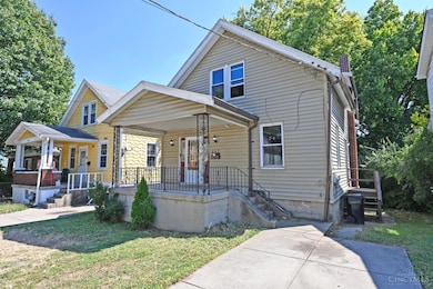 547 Flatt Terrace, Cincinnati, OH 45232 - photo 2