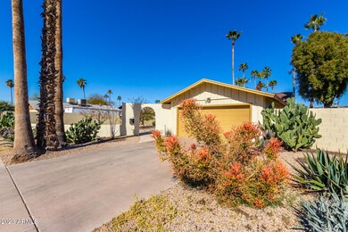 416 E Carson Dr, Tempe, AZ 85282 - photo 2