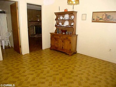 Kitchen - Eat-in area of kitchen.