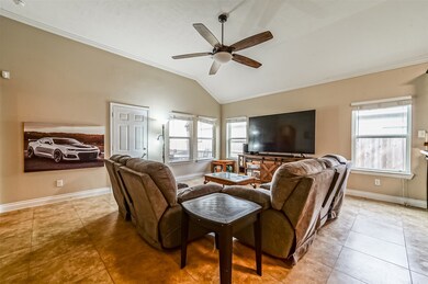 8699 Lanewood Dr, Houston, TX 77016 - photo 6