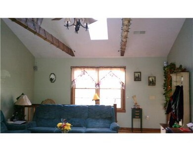 364 Pine Orchard Rd, Chepachet, RI 02814 - photo 4