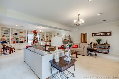 3108 Camelot Dr, Bartlesville, OK 74006 - photo 5