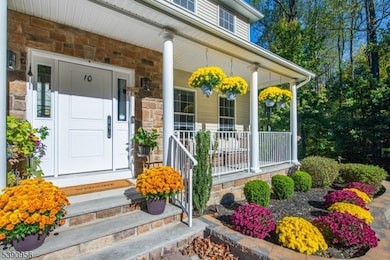 10 Salmon Ct, Budd Lake, NJ 07828 - photo 2