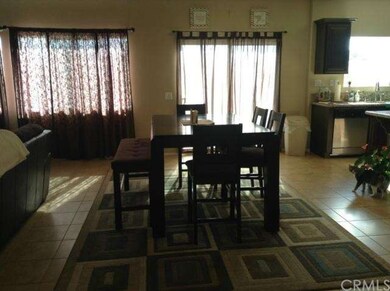 Dining room.